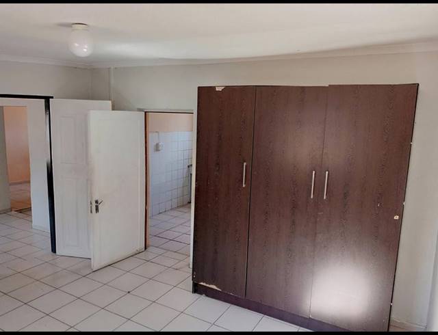 3 BEDROOM PROPERTY TO RENT IN OBSERVATORY